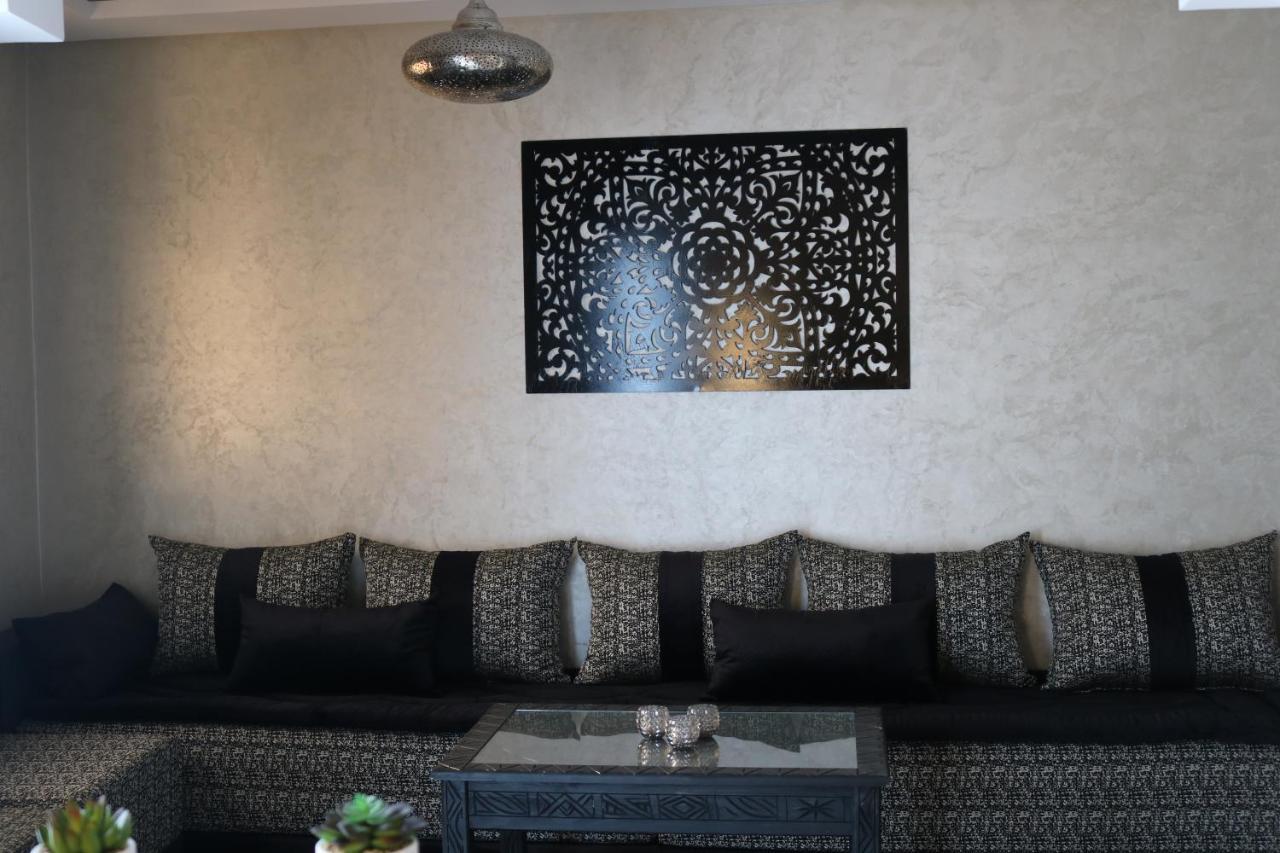 Tiwaline Tarsime App F Apartment ซิดี้ อิฟนิ ภายนอก รูปภาพ